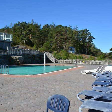 Hallestrand Vandrarhem Strömstad エクステリア 写真