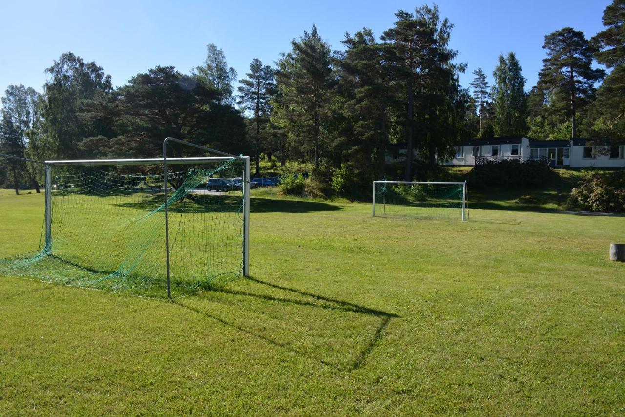 Hallestrand Vandrarhem Strömstad エクステリア 写真