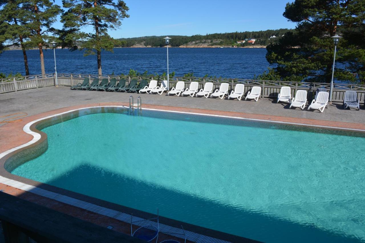 Hallestrand Vandrarhem Strömstad エクステリア 写真