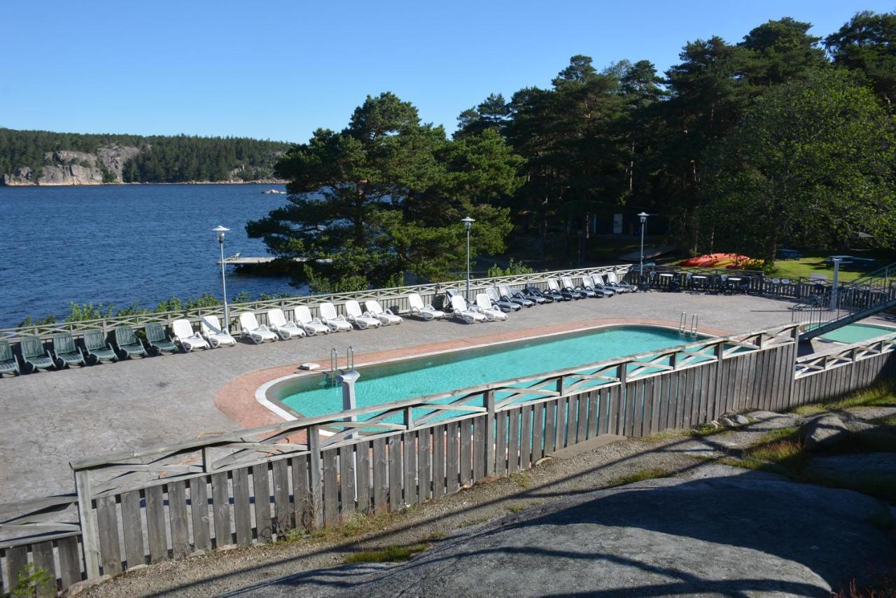 Hallestrand Vandrarhem Strömstad エクステリア 写真